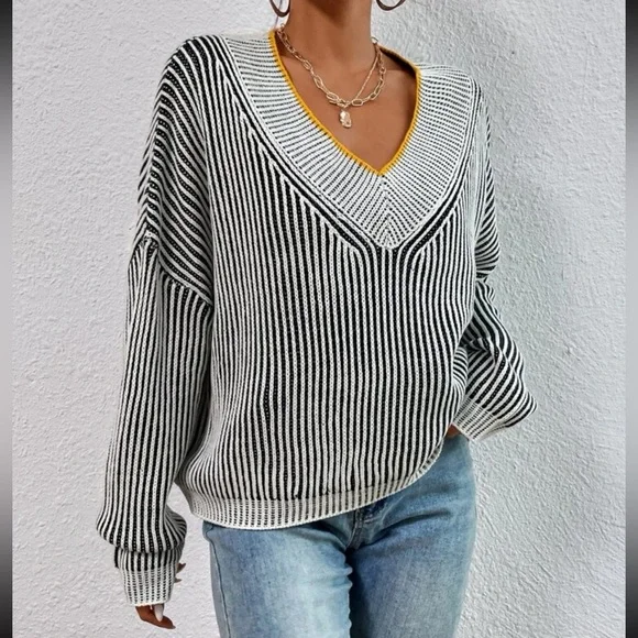 Plus size striped V neck  sweater top - Picture 7 of 12